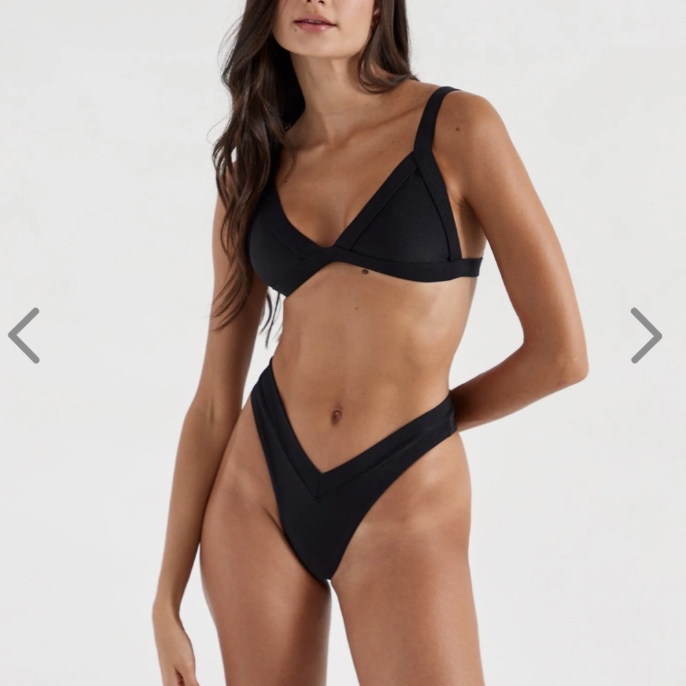 NWOT ONE ONE SWIM Kameron top & Jesse bottom